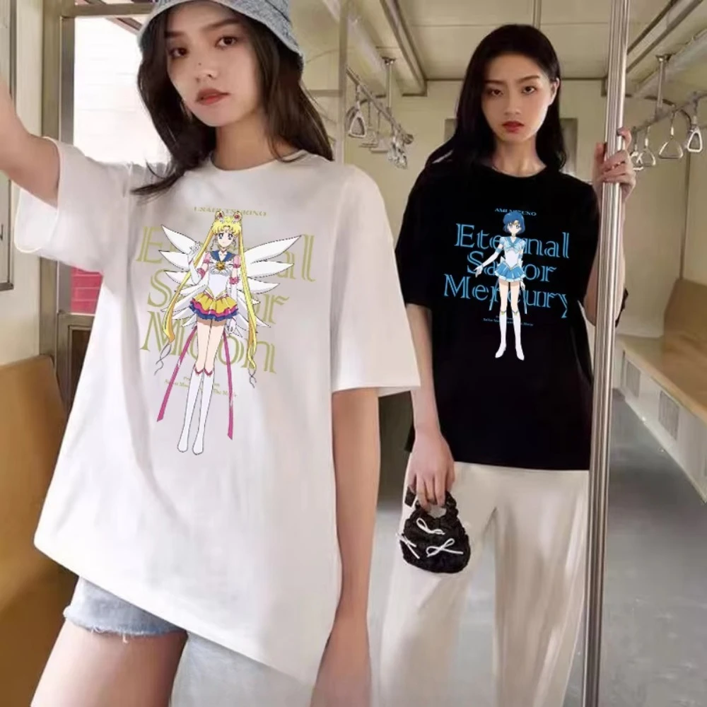 

MINISO Sailor Moon Theater Cosmos Usagi Tsukino Cartoon Anime Print Short-sleeved Loose Trendy T-shirt Soft Comfortable Cotton