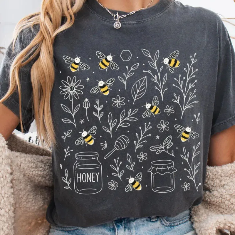 Vintage Bee Botanical Comfort T-Shirt Honeycomb Doodle Tee Wild Flowers Graphic T-Shirts Damen Baumwolle Kurzarm-T-Shirts
