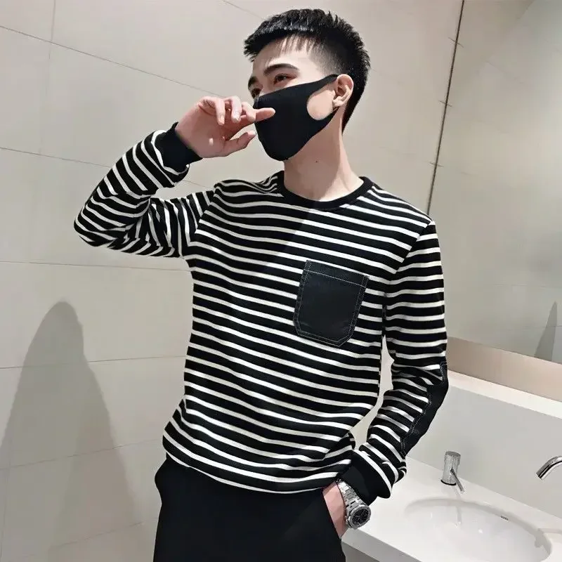 Sweatshirts Round Neck Fashion Trends 2024 T Shirt for Men Tight Slim Fit Korean Autumn Elasticity Long Sleeve Xxl Man Pullovers