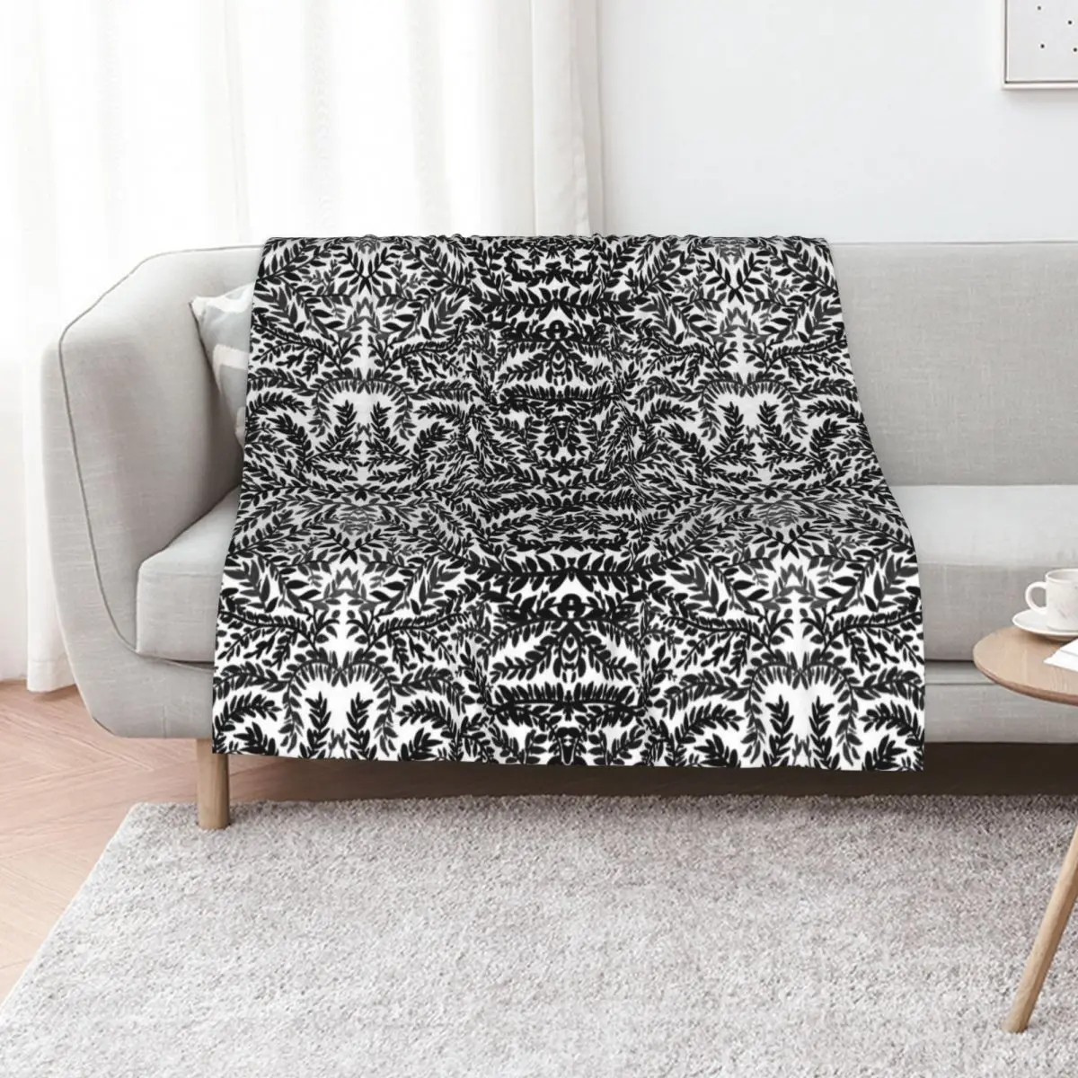 Gothic leaf pattern black and white Throw Blanket Hairy Personalized Gift Loose Luxury Designer funny gift Moving Blankets