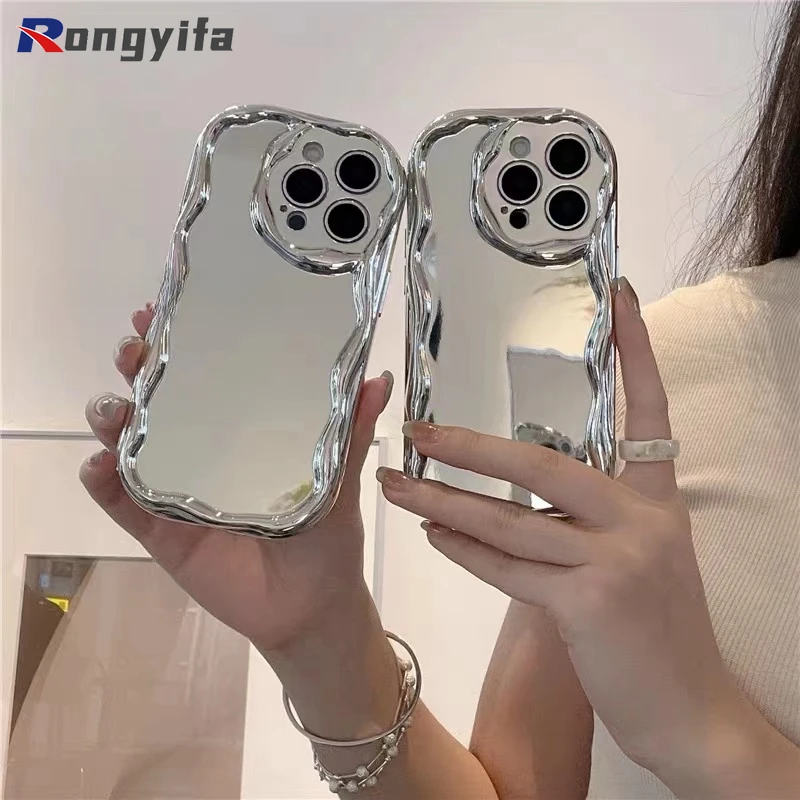 

For Realme 9 SE 9i 8 Q3S Q3T Q2 Q3 GT Master Neo2T 3 C1 V20 V15 V11 V11S GT2 Narzo 30 Phone Case Silver Wave Cream Pattern Cover