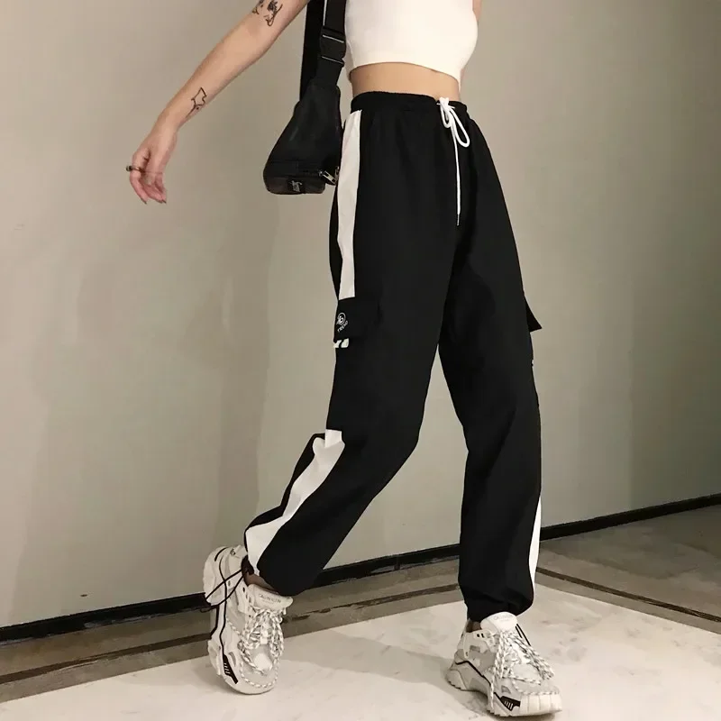 Hot Big Pockets Cargo Pants Women High Waist Loose Streetwear Baggy Tactical Trouser Hip Hop 2025 New Joggers Trousers Female