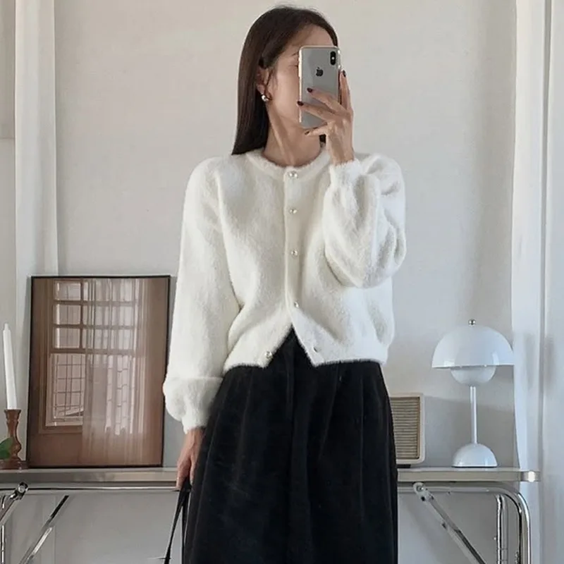 Tuularose Simple O-neck Single-breasted Imitation Mink Velvet Knitted Sweaters Casual Loose Soft Pearl Buttons Women's Cardigan