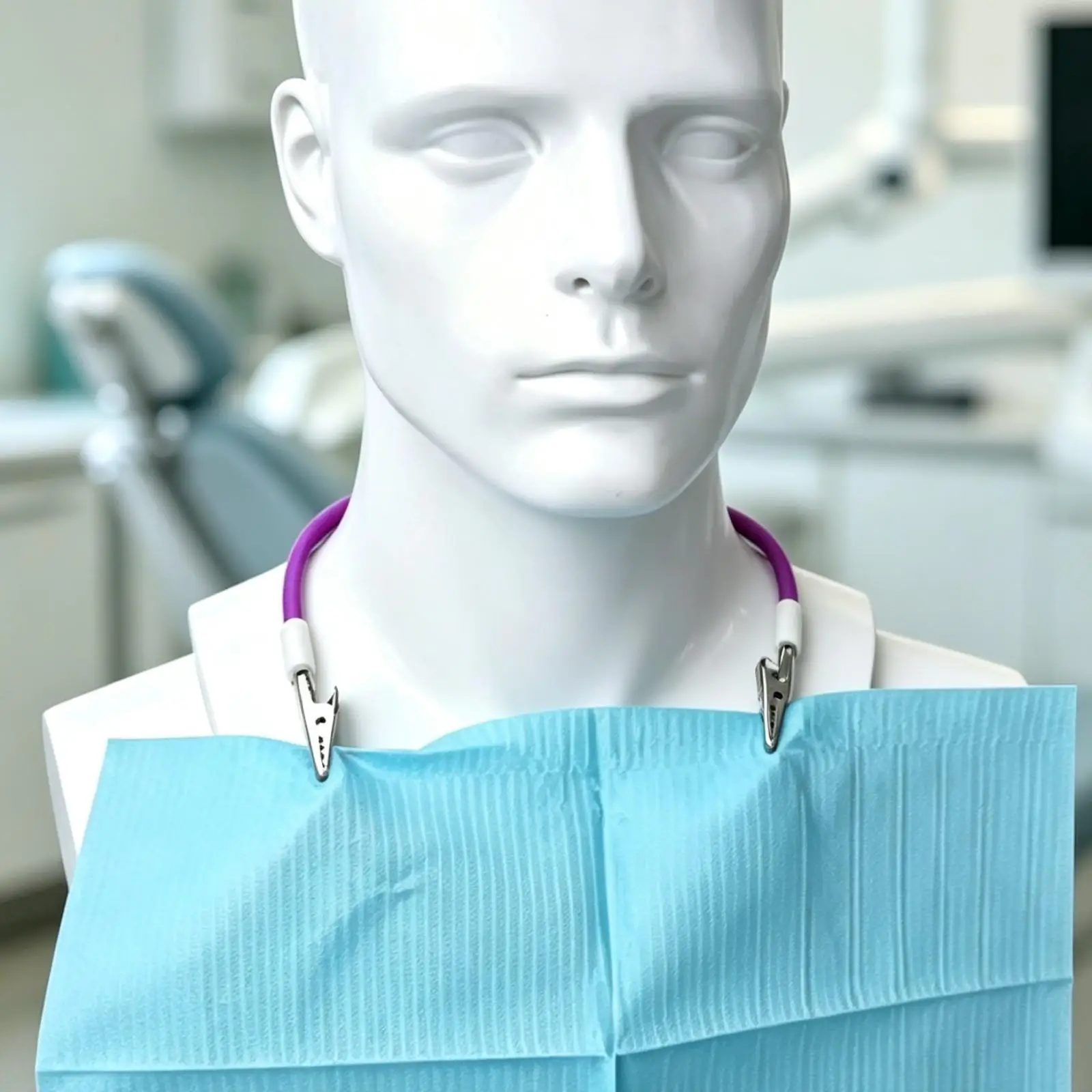 Reusable Silicone Napkin Clip for Dental Bib Neck Scarf Holder Steel Clamp Design Patient Protection Accessory for Dentist