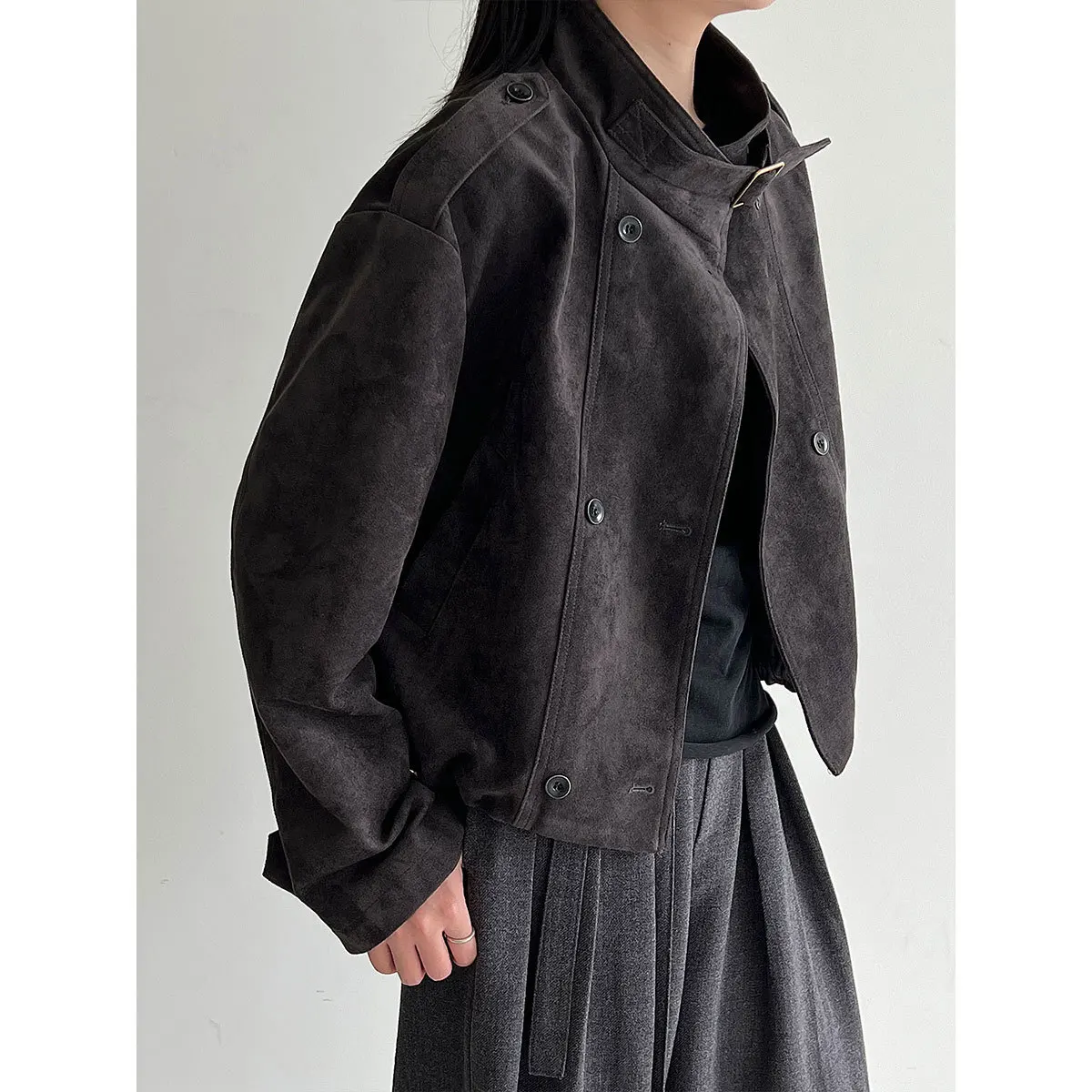 

Замшевый плащ для женщин, осенняя мотоциклетная короткая куртка с воротником-стойкой