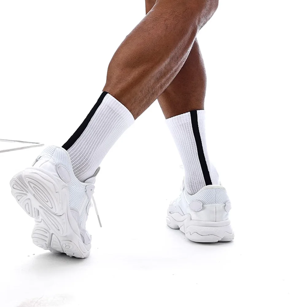 Chaussettes de sport en fibre de lyJean-à rayures verticales pour hommes, grandes chaussettes en coton astronomique, tête cousue à la main, blanc et noir