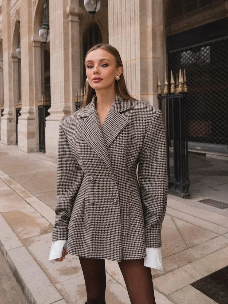Vintage Plaid Printed Lapel Women's Jackets Elegant Double Breasted Pockets Retro Coat 2024 Winter Female High Streetwear New
