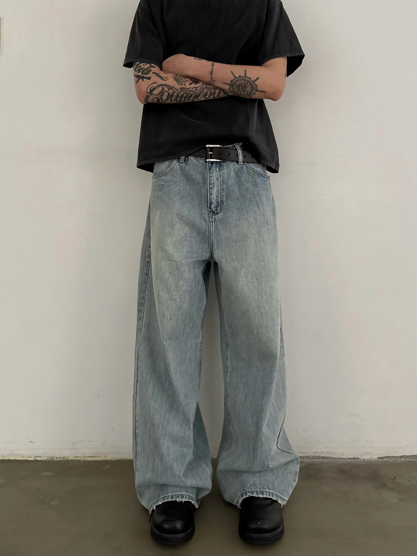 

Retro American Waed Wide Leg Jeans Men's Loose Casual Long Trousers Trendy Brand Youth ular Cotton Polyester Blend