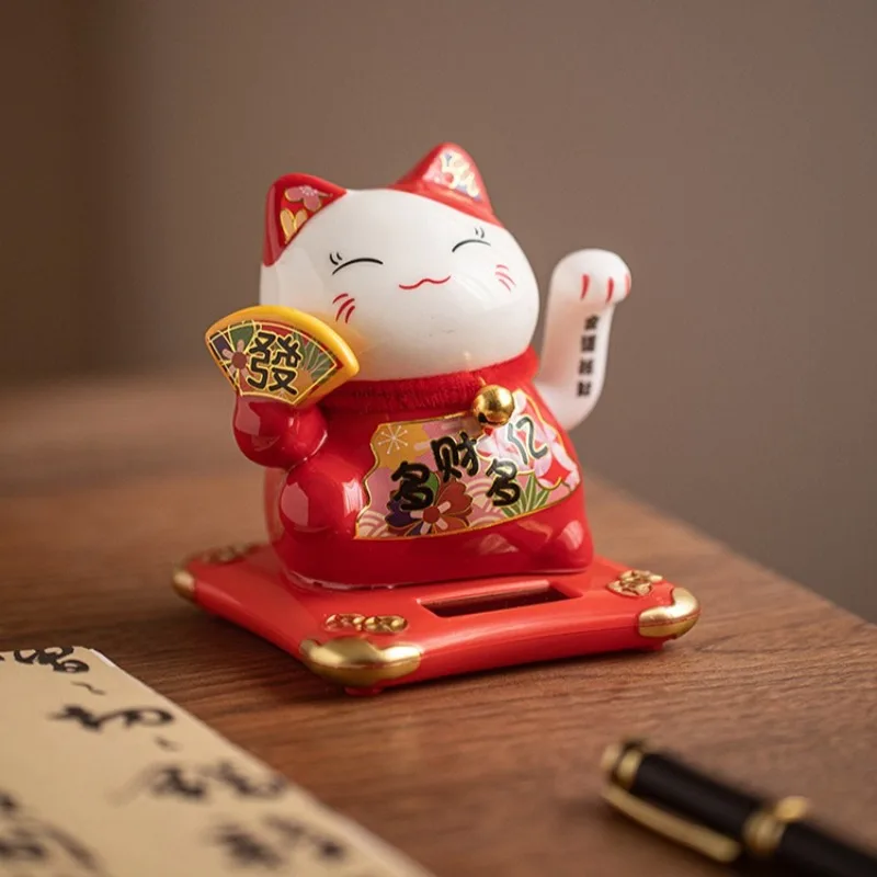 Solar-powered Lucky Cat Waving Figurine Japanese Cartoon Cat Decorative Ornament Shop Lucky Charms for Opening Cashier