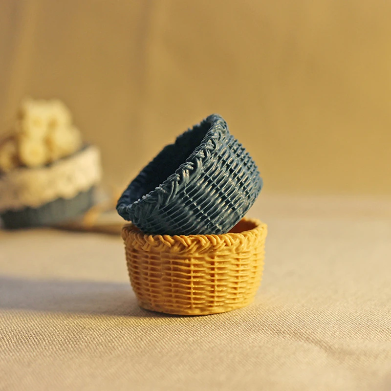 1/12 Dollhouse Miniature Accessories Mini Resin Basket Doll House Decoration