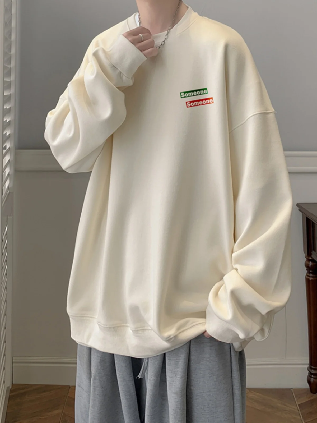 

American Lazy Chic Beige Men's Sweatirt Summer round Ne Japanese Sle Base irt Teenage Clean Fit Jaet Casual Loose Fit