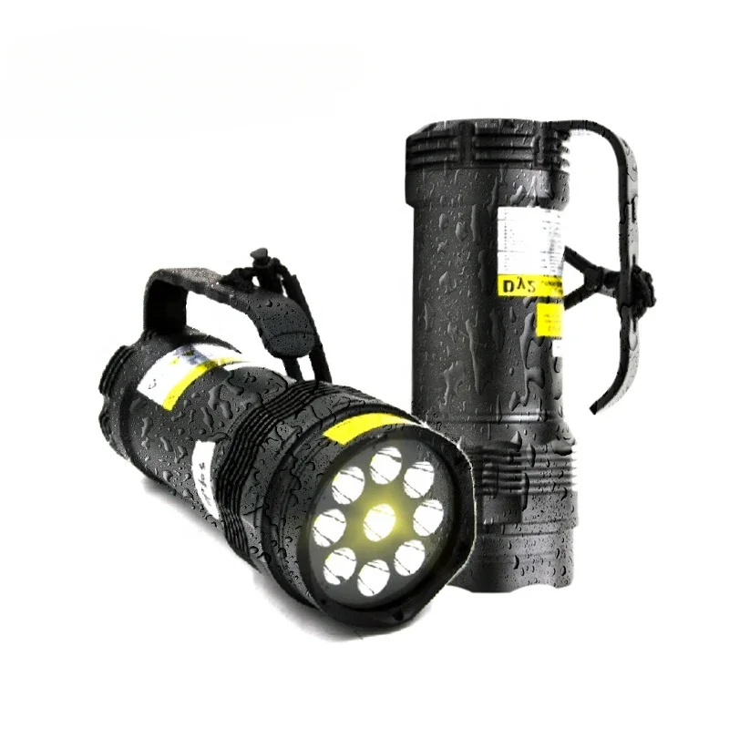 Linterna de buceo LED más potente subacuática 4000 lúmenes 3 X T6 linterna LED de buceo antorcha impermeable