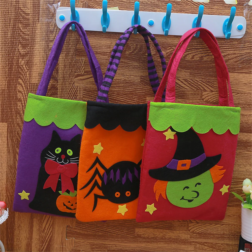 

Halloween Trick or Treat Bag For Kids Lightweight Non Woven Fabric Tote Bag Candy Gift Bag For Party Decoration