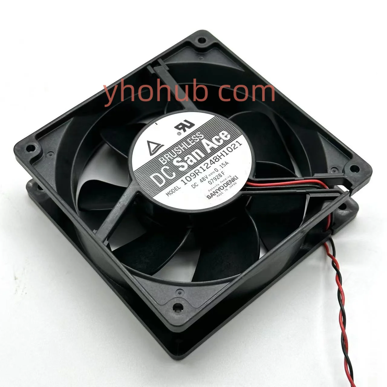 

Sanyo Denki 109R1248H1021 Server Cooling Fan DC 48V 0.15A 120x120x38mm 2-Wire