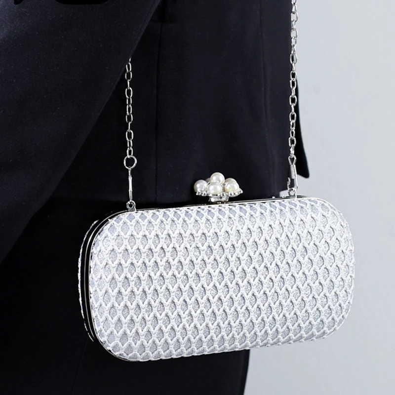 Pearl Bag White Designer Luxury Clutch Purse Wave Pattern Handbags for Women 2025 Wedding Party Ladies Small Shoulder Bags