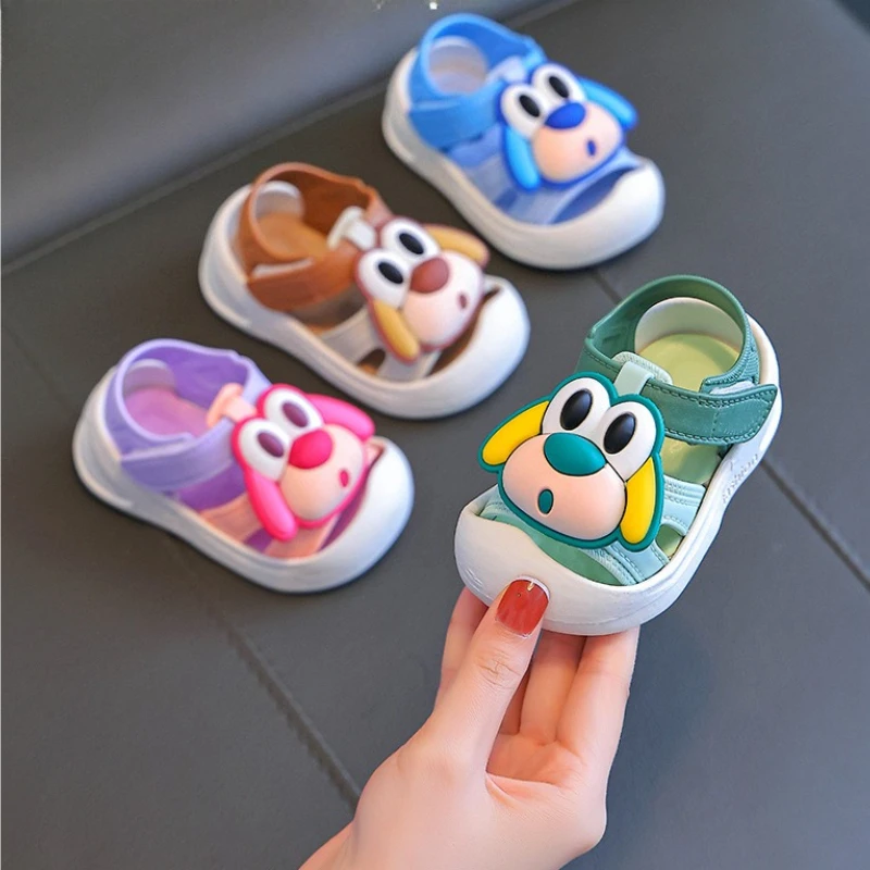 Summer Cartoon Soft Soled Sandalias Shoes for Girls Children Garden Beach Walking Shoe Baby Shoe with New Summer Cartoon Design