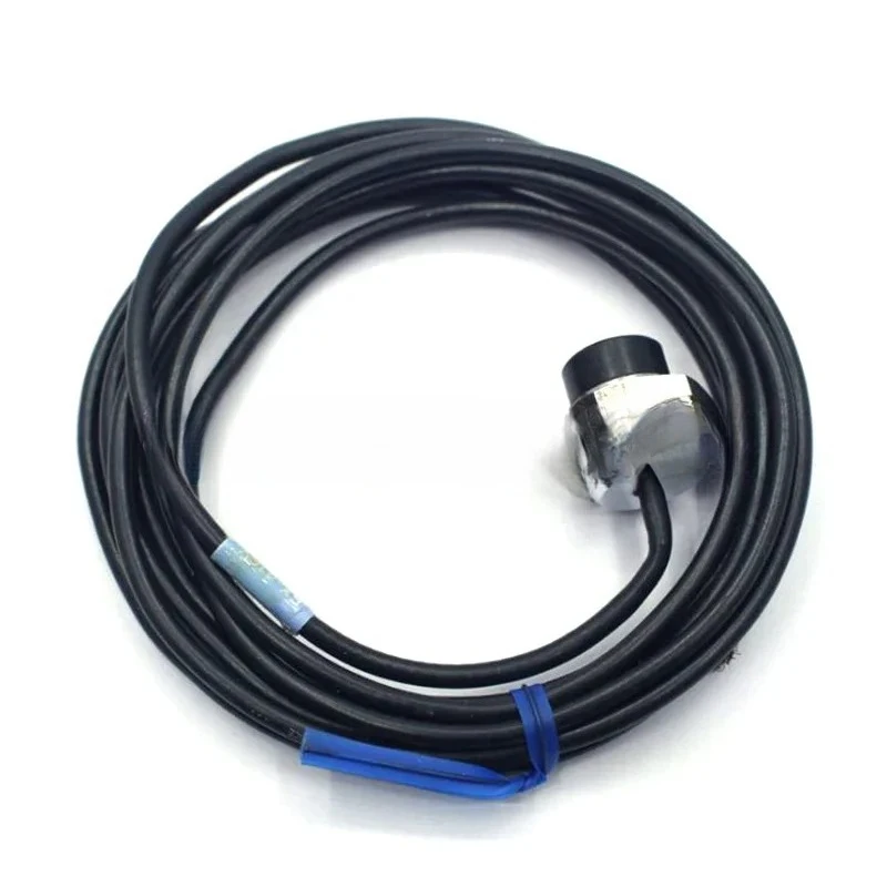 

AH-416 Датчик смещения вихревого тока Диапазон измерения 0-5 мм с функцией регулировки распыления и нулевой точки