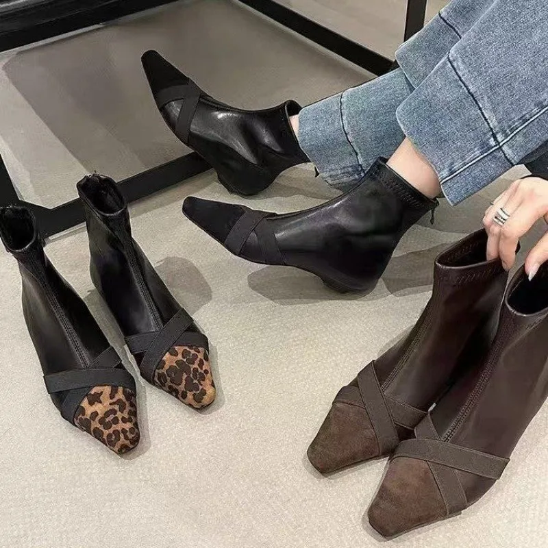 2025 novas mulheres de leopardo botas de tornozelo apontou toe couro chelsea saltos sapatos mulher tendência inverno goth sexy gladiador botas de mujer