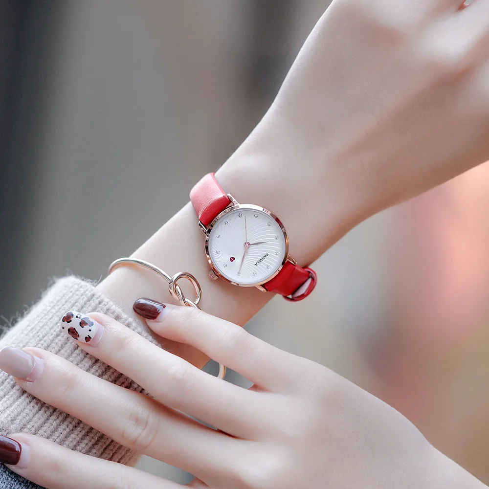 Leather Strap Women'S Watch Simple Design, With Calendar Function, Quartz Movement, Suitable For Students And Fashionable Women.