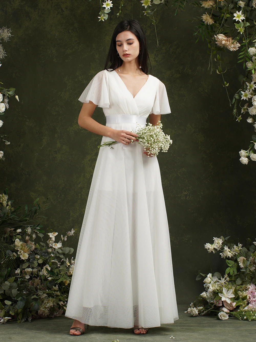 Chiffon Simple Wedding Dress Short Sleeves A-line Mother Of Bride Dress Long White V-neck Zip-up Back Wedding Guest Gowns