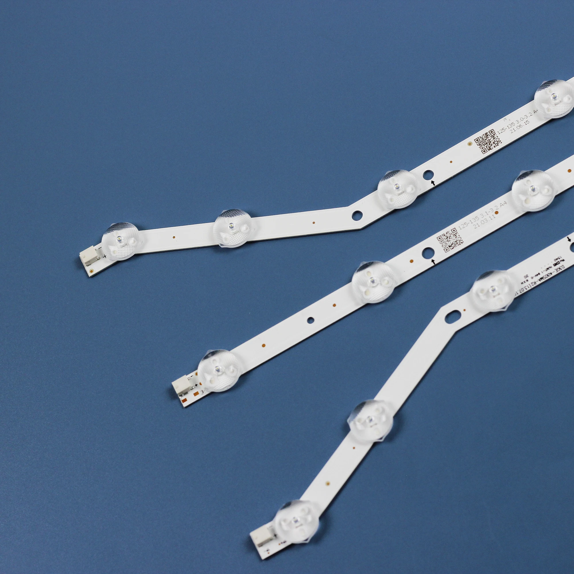 13LED عمود إضاءة LED UN40H6203AK UE40H6203AW UA40H6203 UN40H6203AK UN40H6203AF UN40H6203 UE40H6233AK UN40FH5005F UN40FH5005G UE40H6203