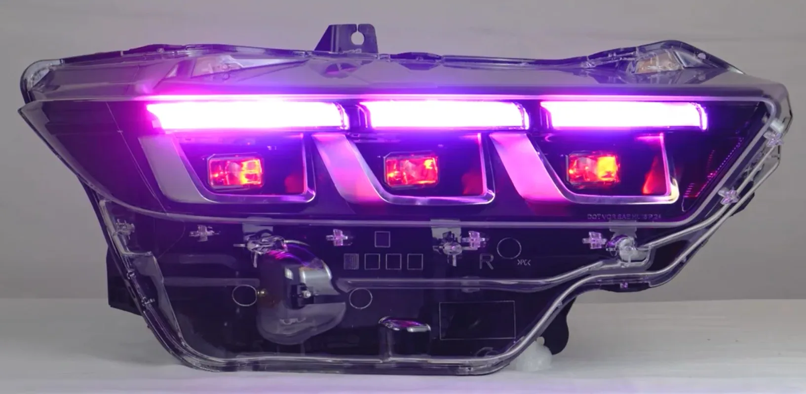 1106 HOT Archaic Colorful Front Lamp LED Projector Headlights RGB DRL Animation Front Lights for Ford Mustang Headlight 2024 + S