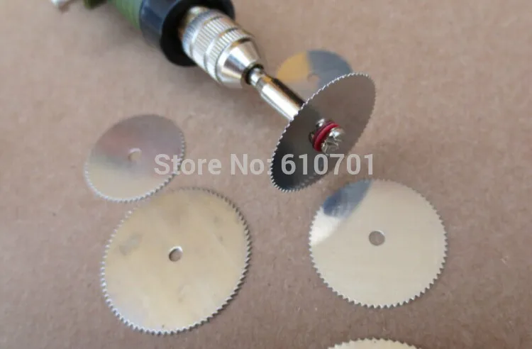 32mm Stainless Steel Wood Cutting Wheel Electric Grinder Disc Mini Rotary Tools With 2mm Mandrel