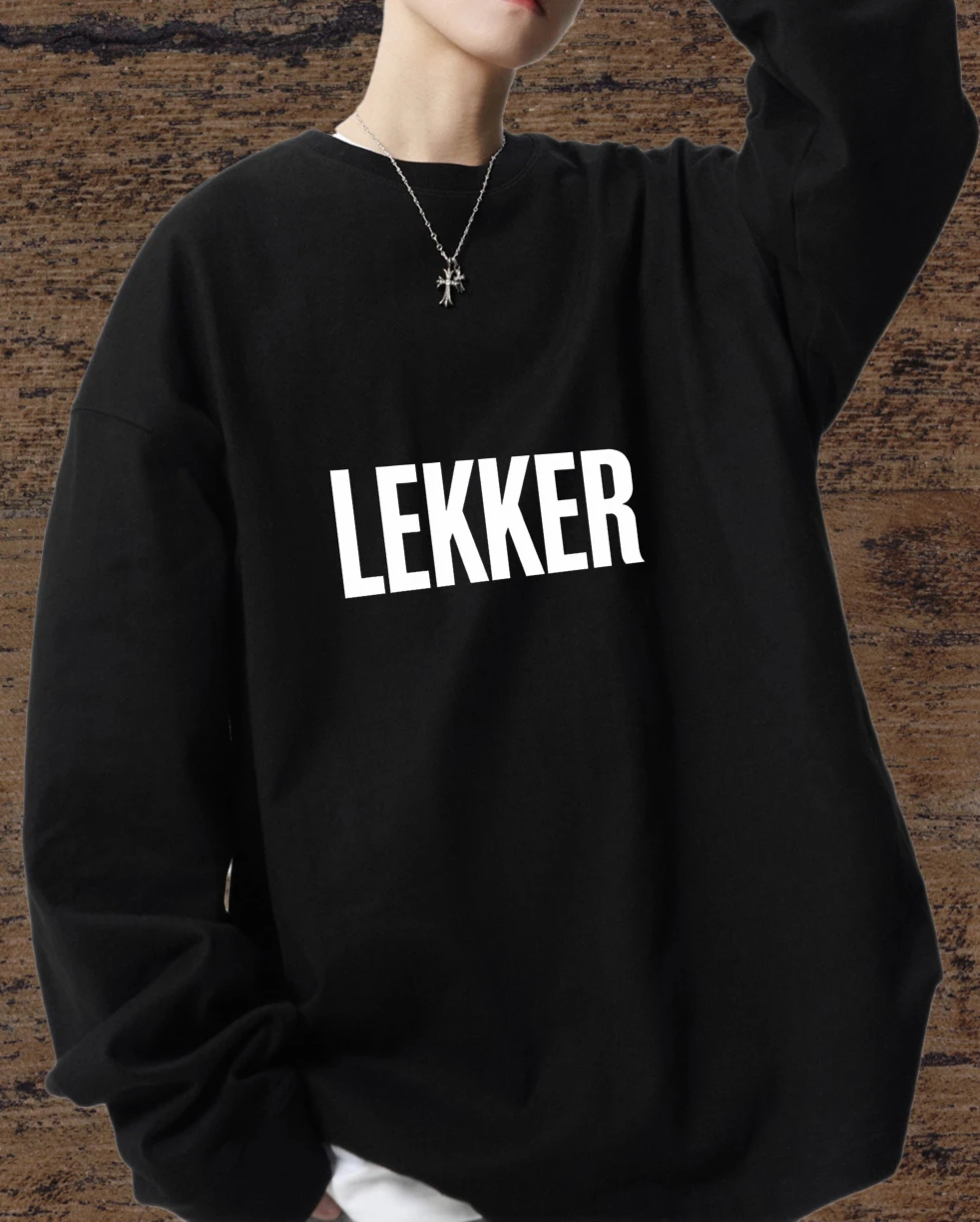 تي شيرت للرجال الخريف الشارع الشهير الفانيلة طويلة الأكمام الجرافيك المحملة Lekker طباعة 90s خمر الملابس عيد الميلاد قميص مطبوع