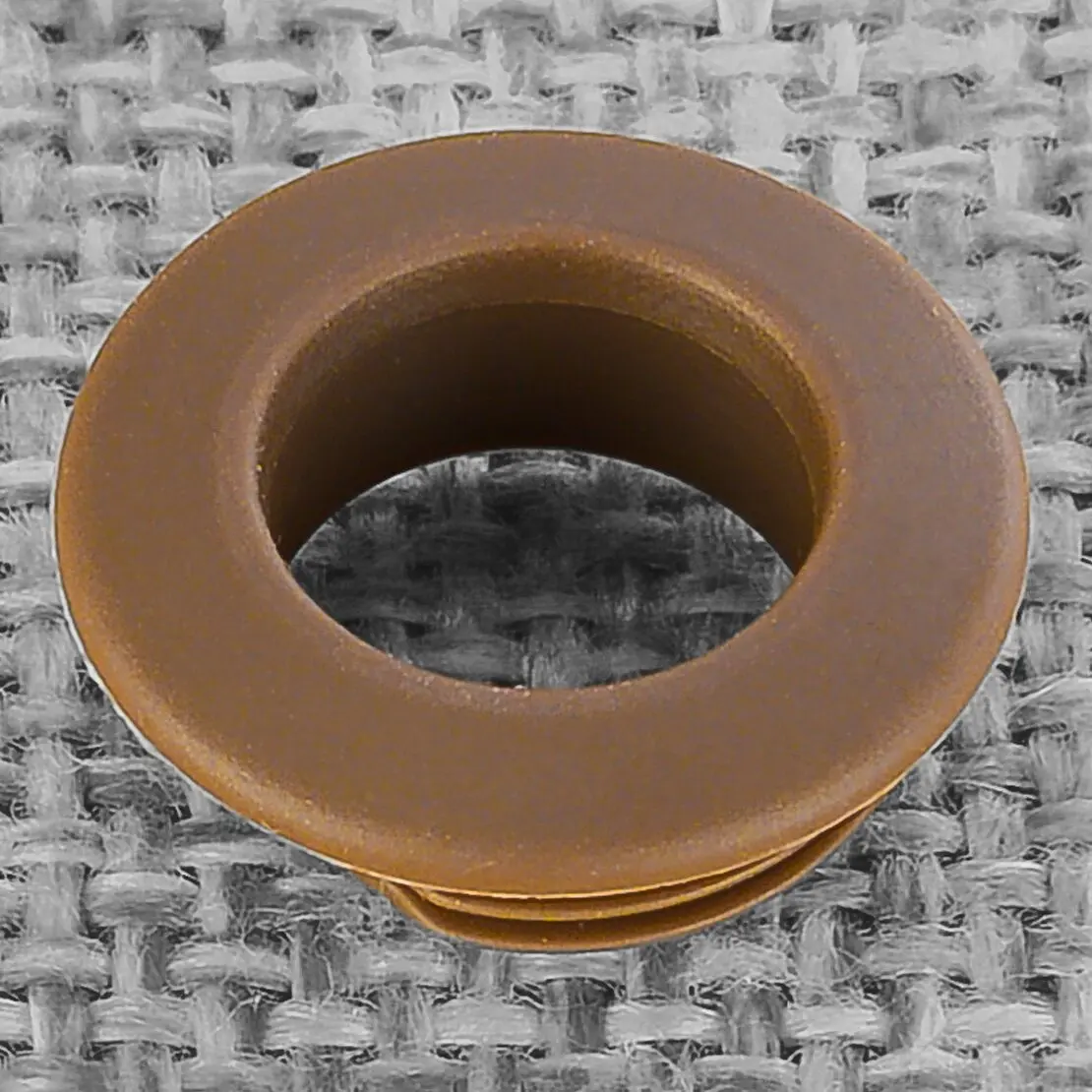 

39978890 Коричневый пластиковый уплотнитель (гrommet) для ручки дверного замка, подходит для Volvo S80 S60 V70 XC70 XC90 2003 2004 2005 2006