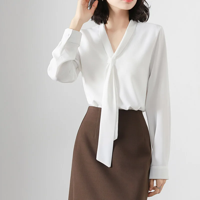 2025 primavera/verão escritório senhoras trabalho camisa branca feminina elegante com decote em v arco manga longa topo camisa básica de alta qualidade