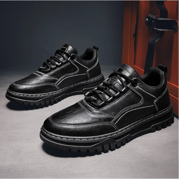 Zapatos deportivos de moda para estudiantes, zapatos de tablero casuales para hombres, versión coreana, zapatos de cuero PU negro con cordones, Otoño, nuevo