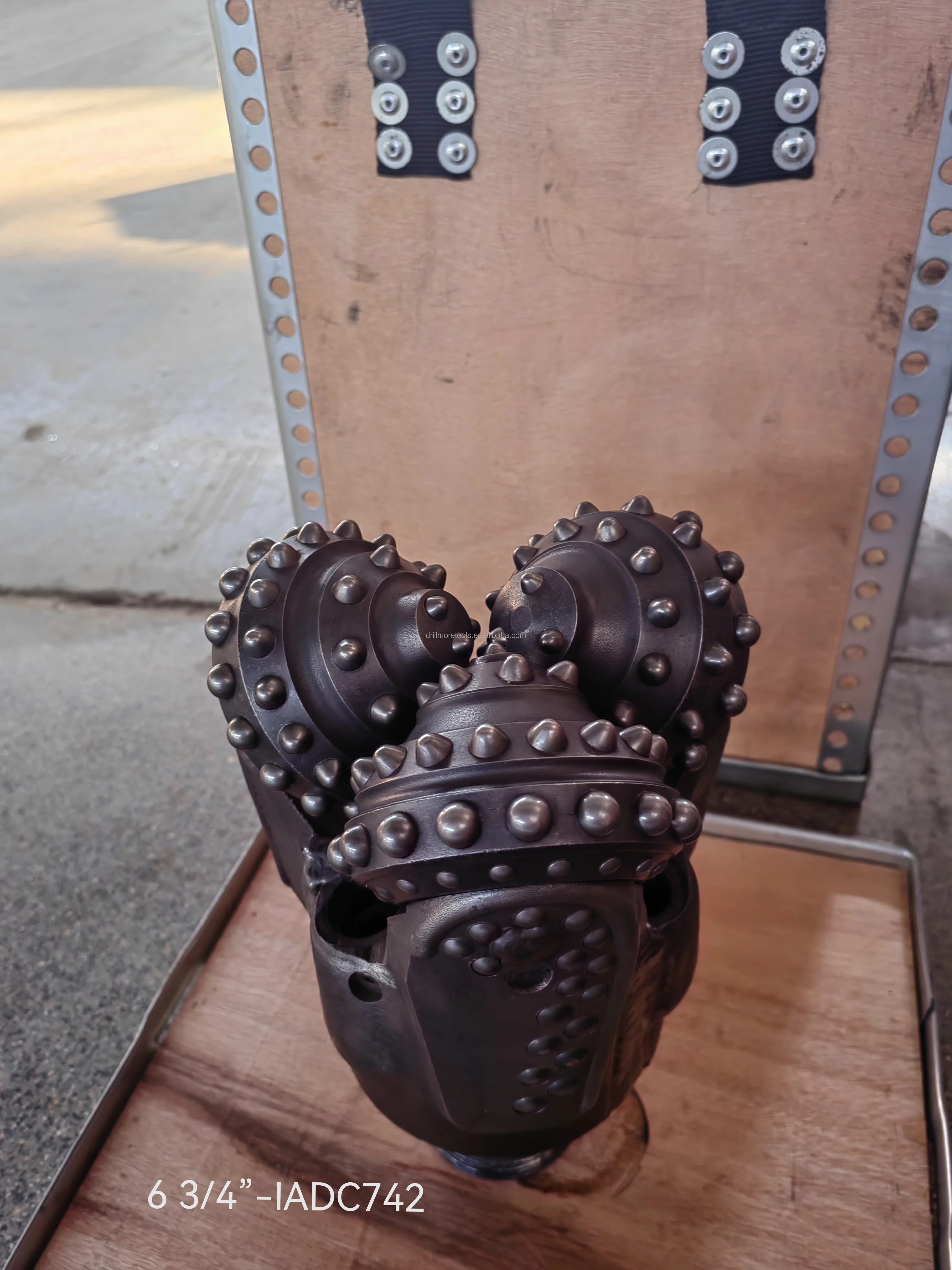 Mining Rotary Drill Bit Tricone Bit with Carbide Insert for Blast Hole Drilling