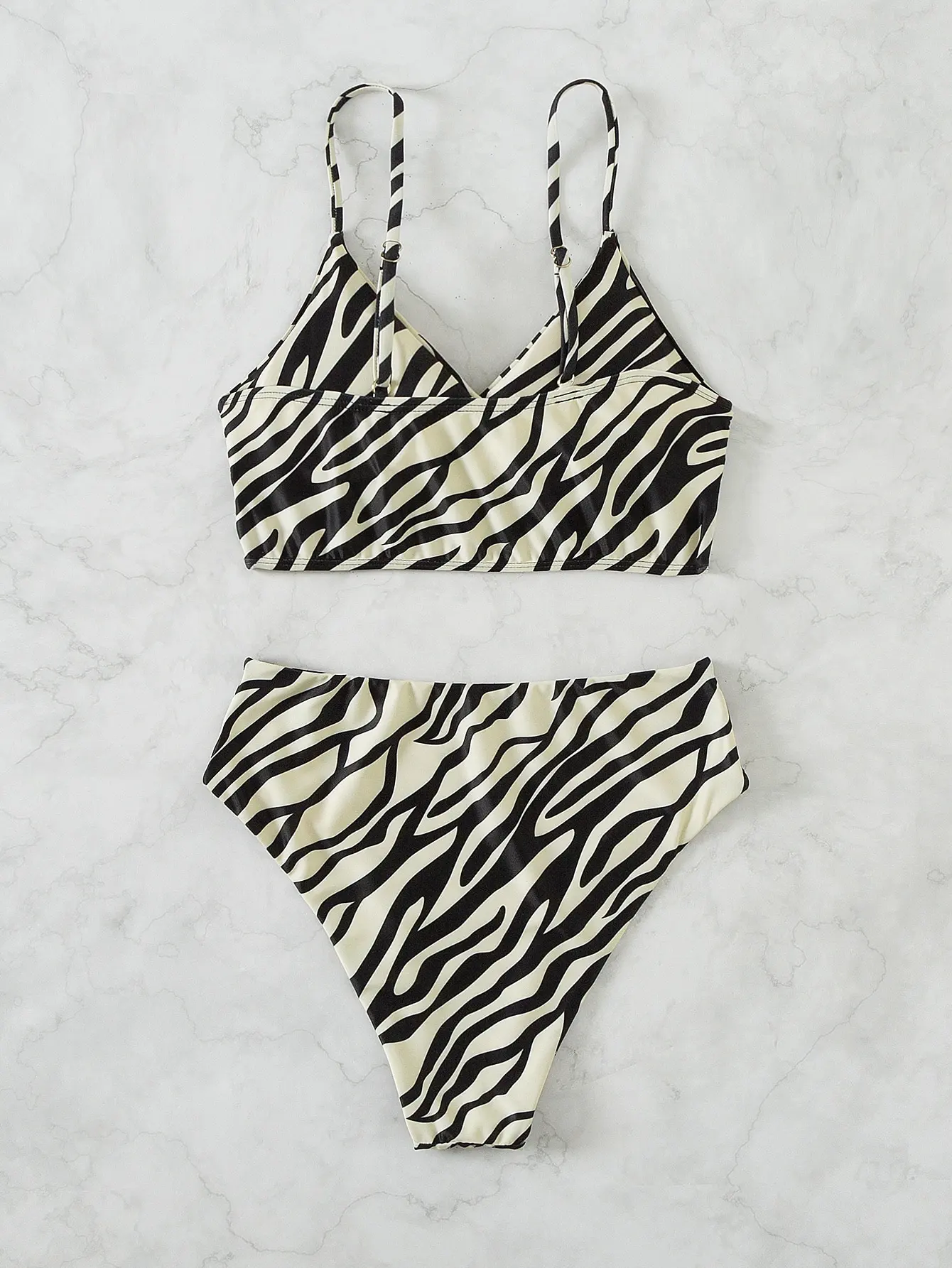 Striped split bikini panels are new and creative, niche design swimsuits suitable for women