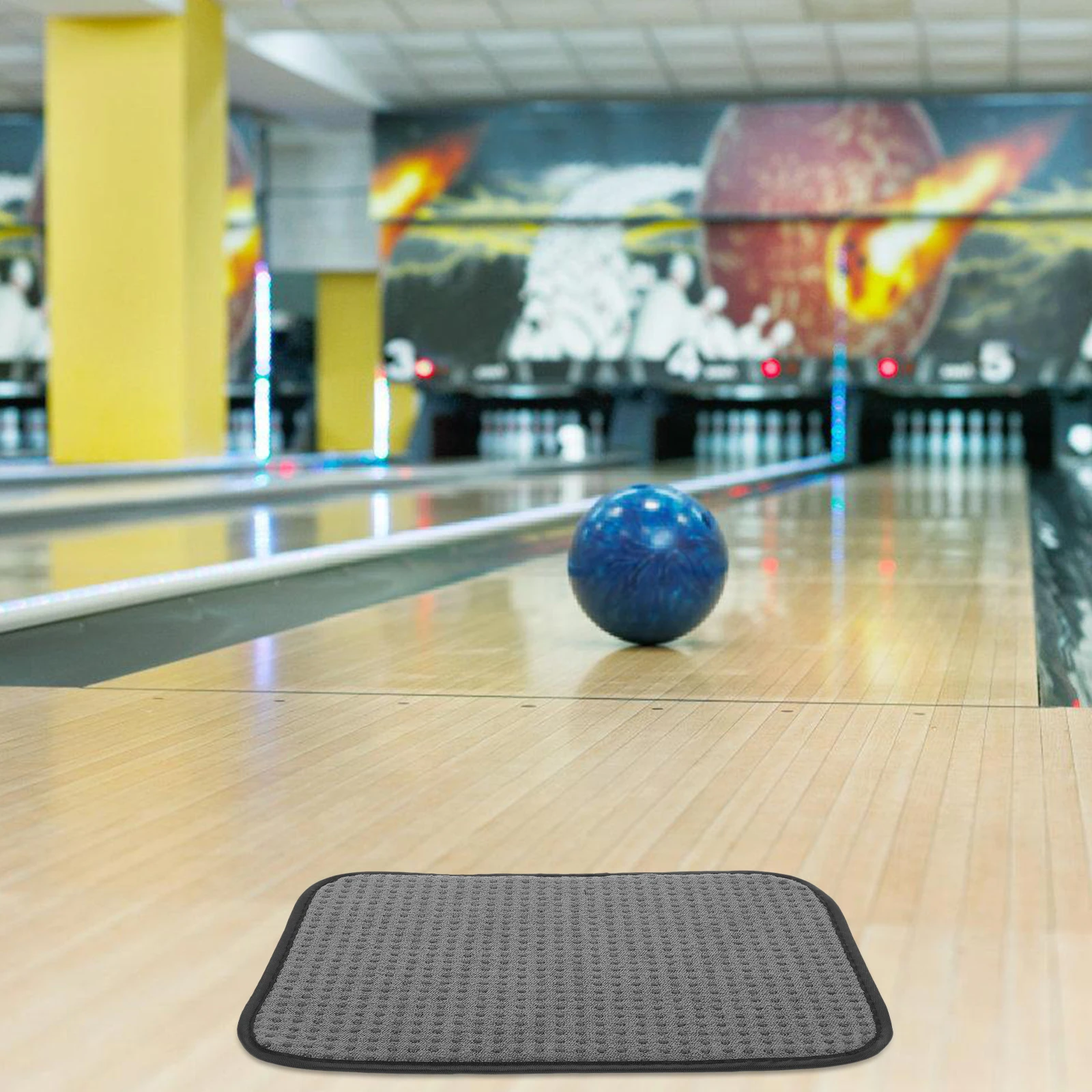 

Bowling Ball Cleaner 25x20cm Gray Professional Polishing Towel Non Slip Cleaning Cloth Bowling Accessories Polyester Material