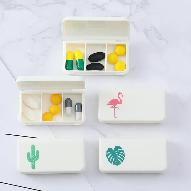 

3pcs Mini creative Household portable three-compartment small medicine boxes, mini pill boxes, travel medicine portioning boxes