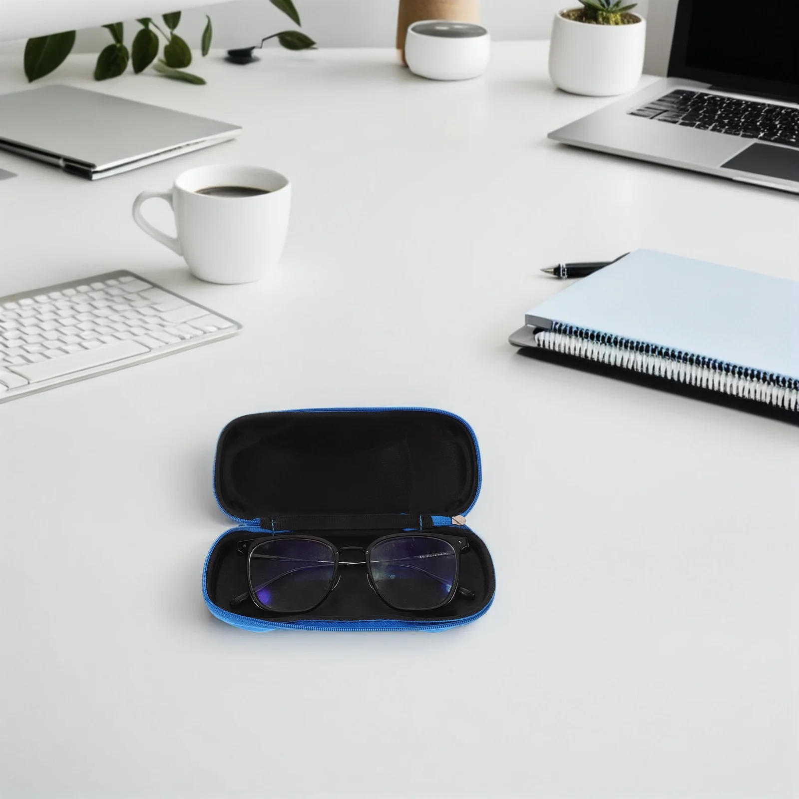 

4pcs Kids Eyeglass Case Car Shaped EVA Material Glasses Storage Box Cute Sunglasses Travel Holder Lightweight Sturdy Zipper