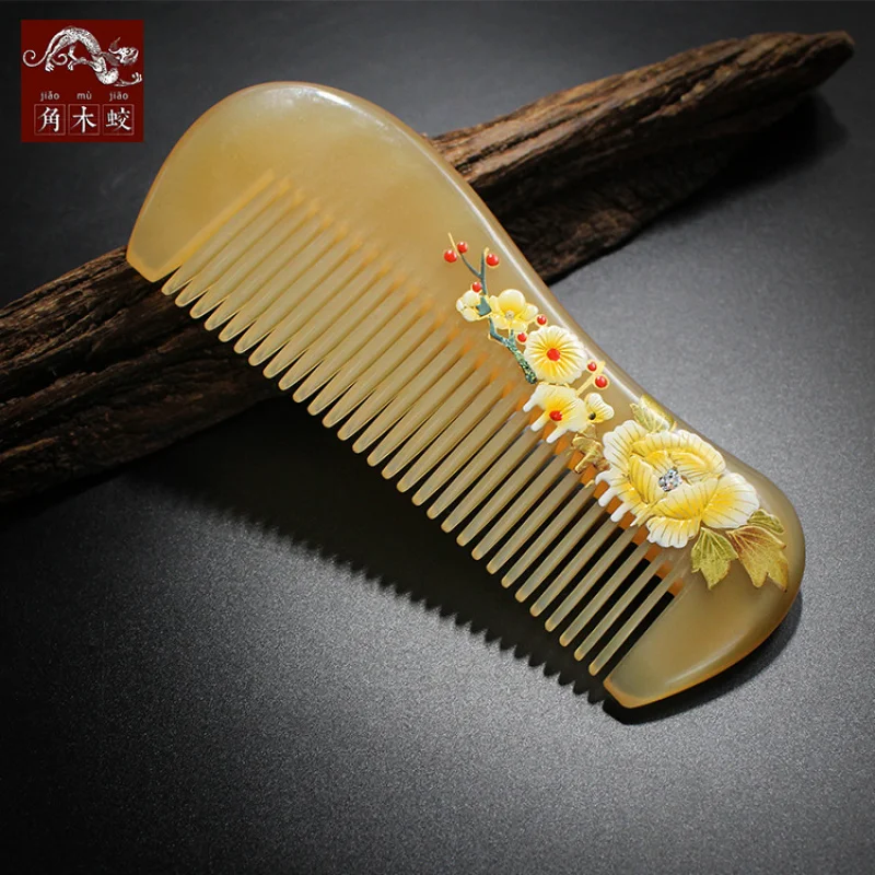 

Hand-painted thickened premium horn comb with floral designs for hair styling