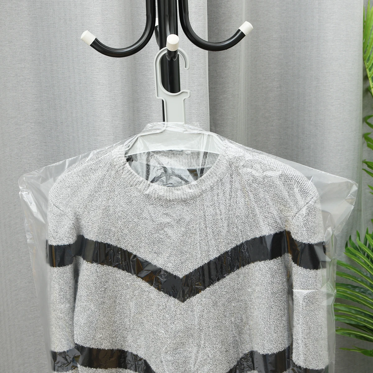 

Dry Cleaning Bag Dust Cover Clothes Gown Water Proof Garment Bags Household Suit Premium Material Protect From Dirt Dust Moths