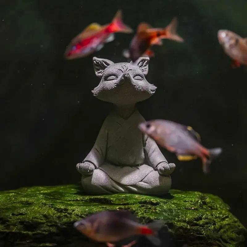 Zen Fish Tank Landscaping Fox Zanurzone ozdoby Zielony piaskowiec Stolik kawowy Dekoracje na biurko Imitacja kamienia Uchwyt na szczotkę