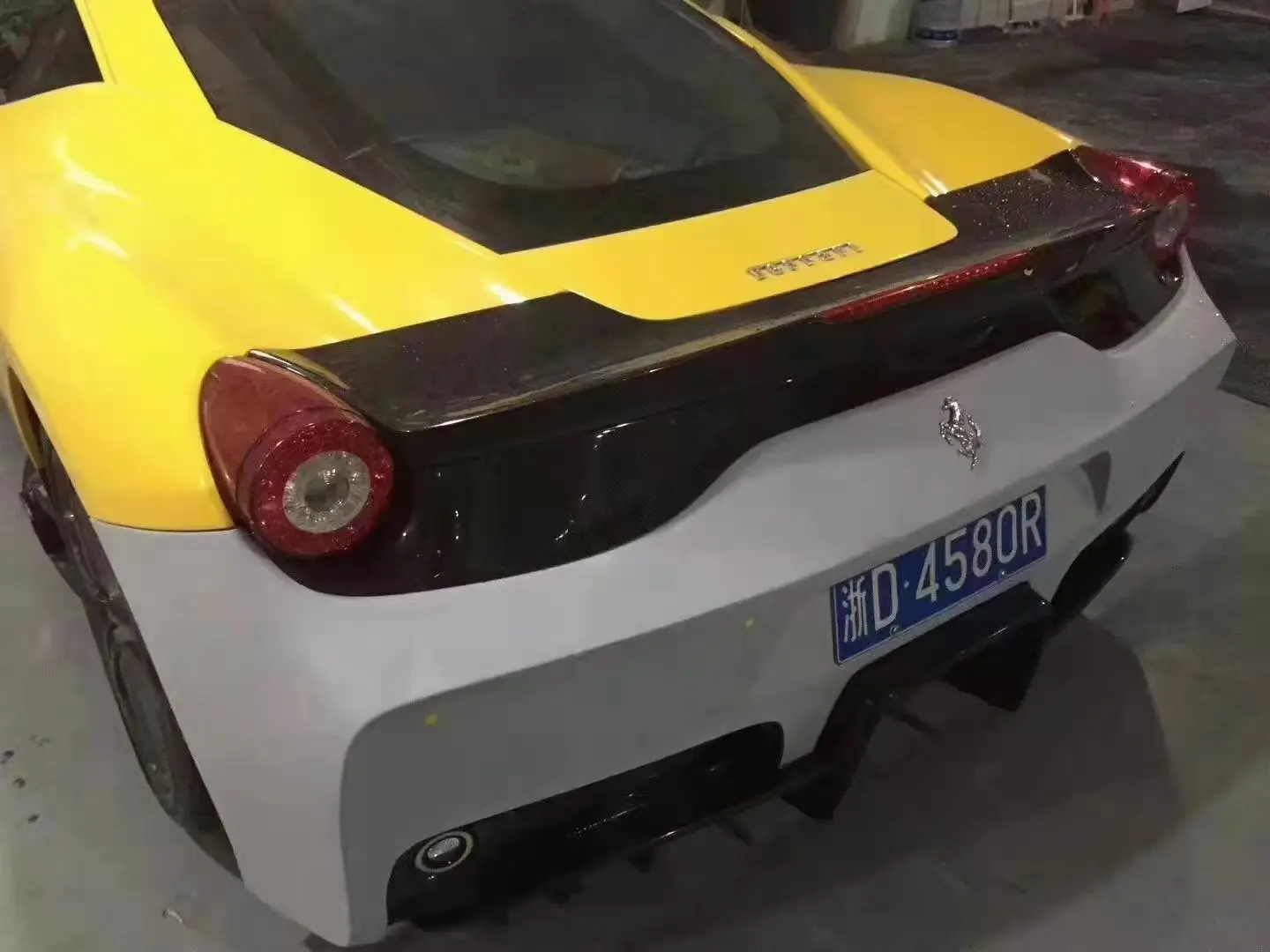 PD Style Half Carbon Fiber Car Bumpers for Ferrari 458 Carbon Hood Front Lip Rear Diffuser  Side Skirts