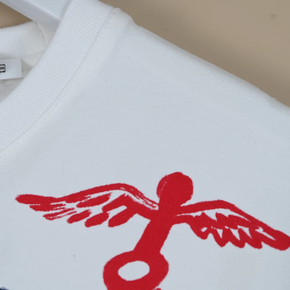 Letnia nowa damska koszulka z okrągłym dekoltem, nadrukiem gumowym, luźny krój, odprowadzająca wilgoć, kreatywny design.