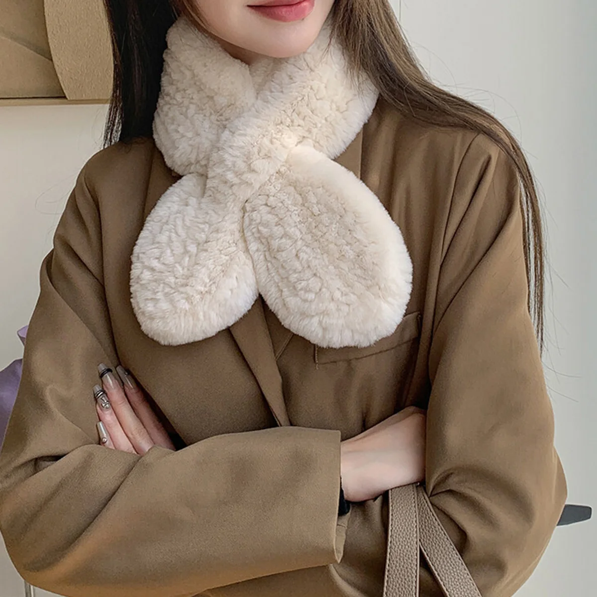 

FEIMANYUAN Real Rabbit Fur Scarf Hot Sale Winter Thickened Soft Furry Neck Warmer Real Rabbit Fur Scarf