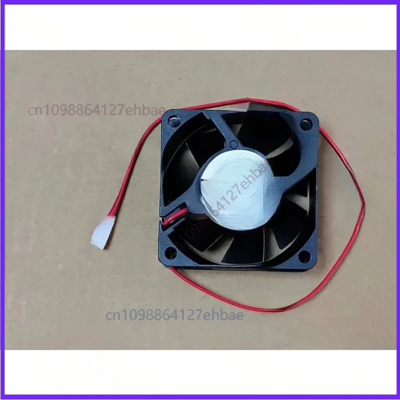 

Для LANGJIE LD246025S 6025 DC24V 0.30A 6CM 2-проводной вентилятор охлаждения