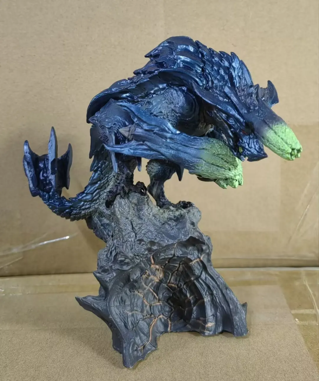 Monster hunter cfb brachydio estoura em pé gk 16cm figura de ação brinquedo colecionável ornamento modelo decorações de mesa estátua