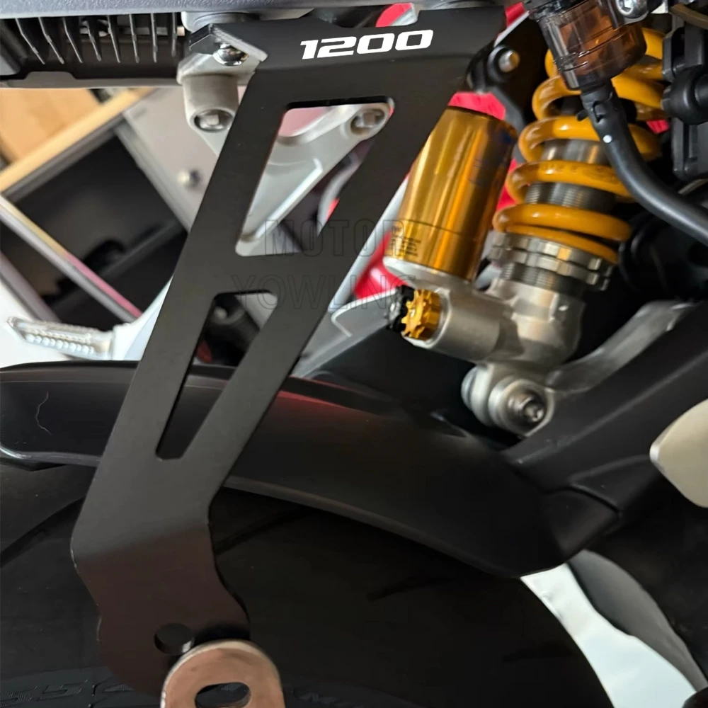 Motocycle Accessories Exhaust Muffler Pipe Hanger Bracket For Speed Triple 1200RS 1200RR 1200 RS / RR 1200RX 2021-2024 2025 2026