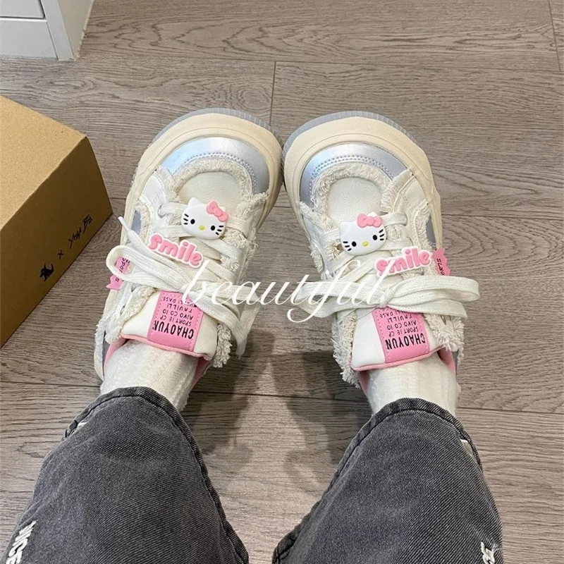 Sanrio Hello Kitty Co Branding Cute Platform Sneakers Female 2024 Spring New Original Platform Off White Shoes Girl Student Shoe