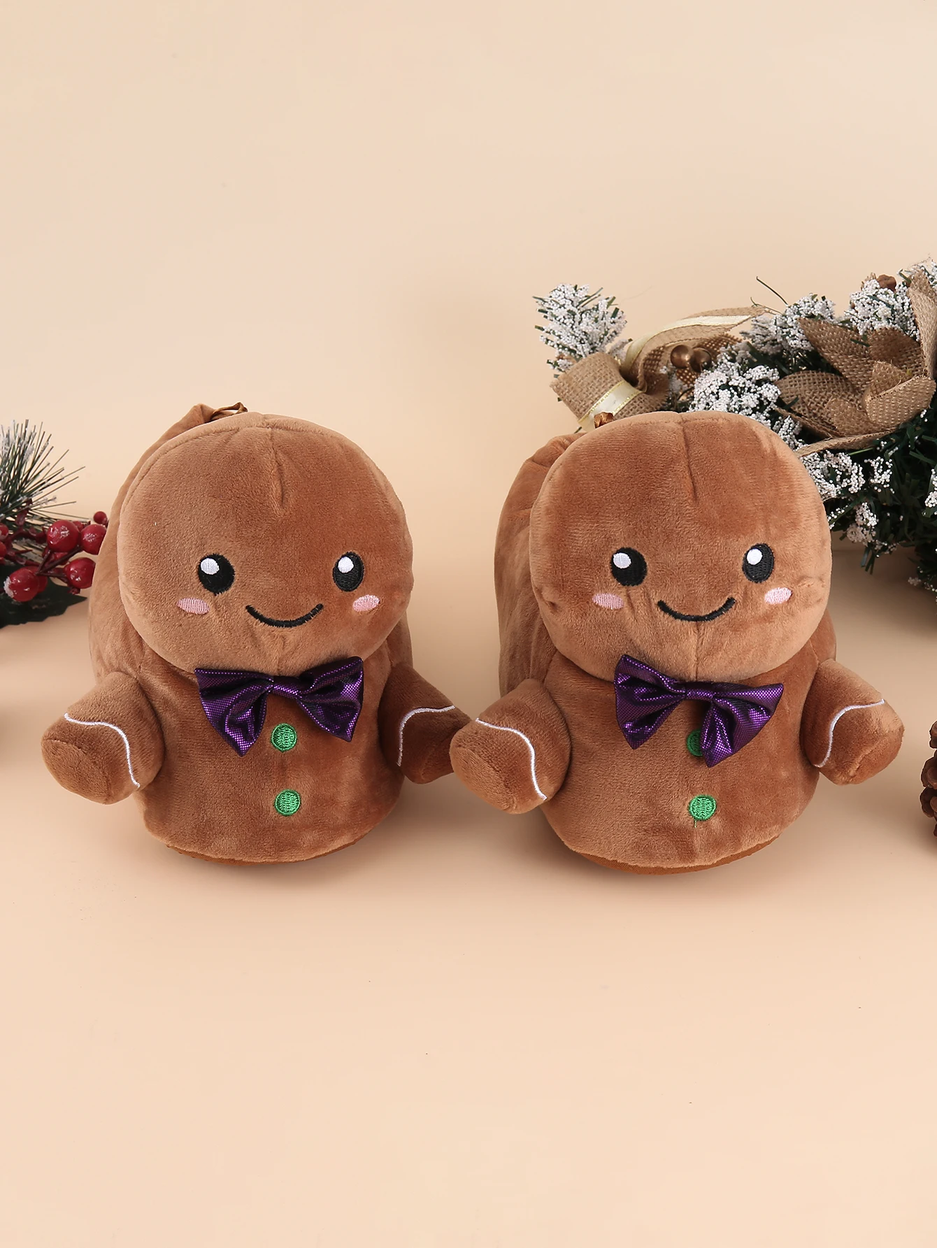 MEN'S AND Women's Cute Gingerbread man bowtie House Slippers Stuffed Animal Bedroom Slippers Cozy Christmas Indoor Shoes