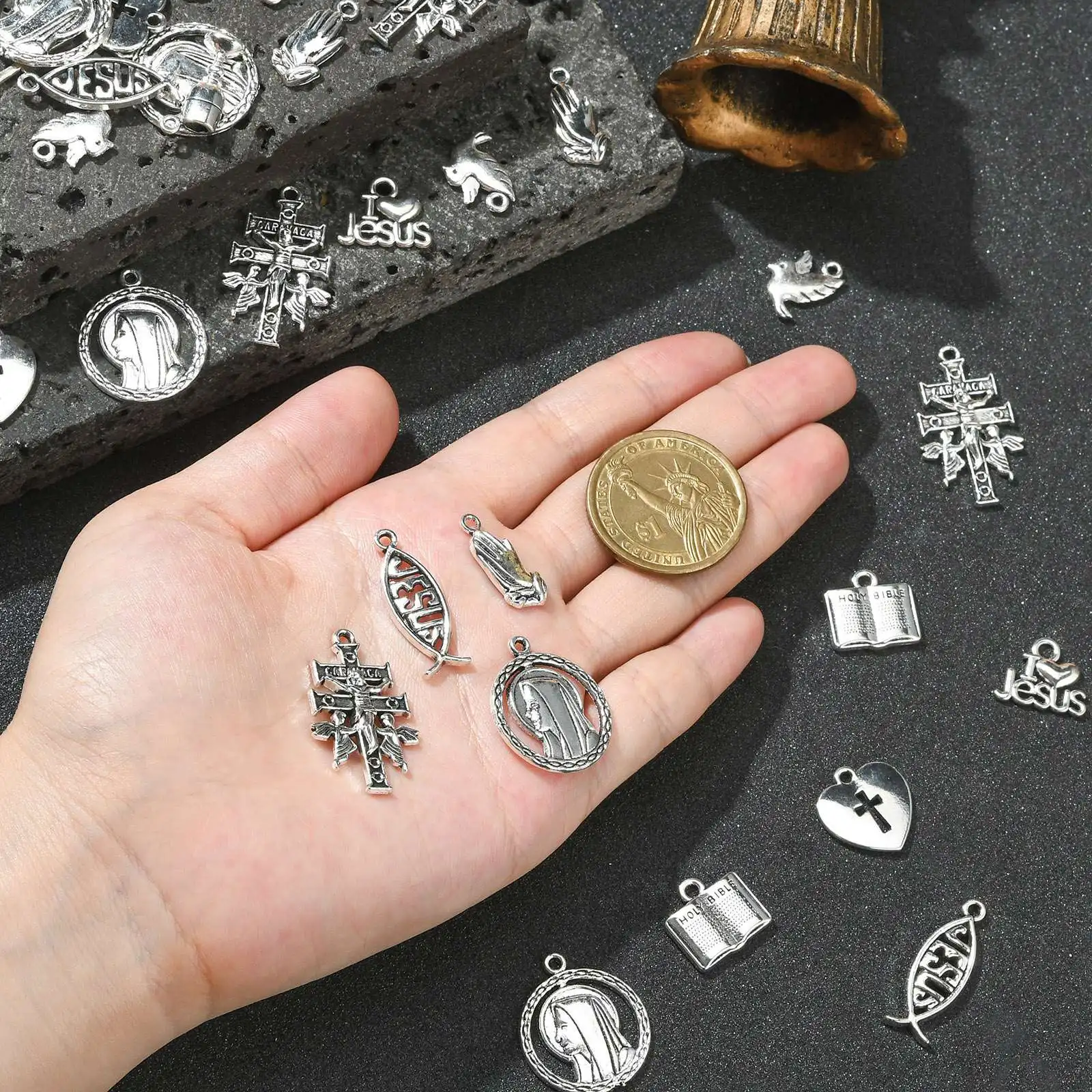 PandaHall 100 Stück 10 Stile Tibetische Christliche Religiöse Anhänger Gebetskreuz Herzanhänger für DIY Schmuckherstellung Zubehör – Detail 4