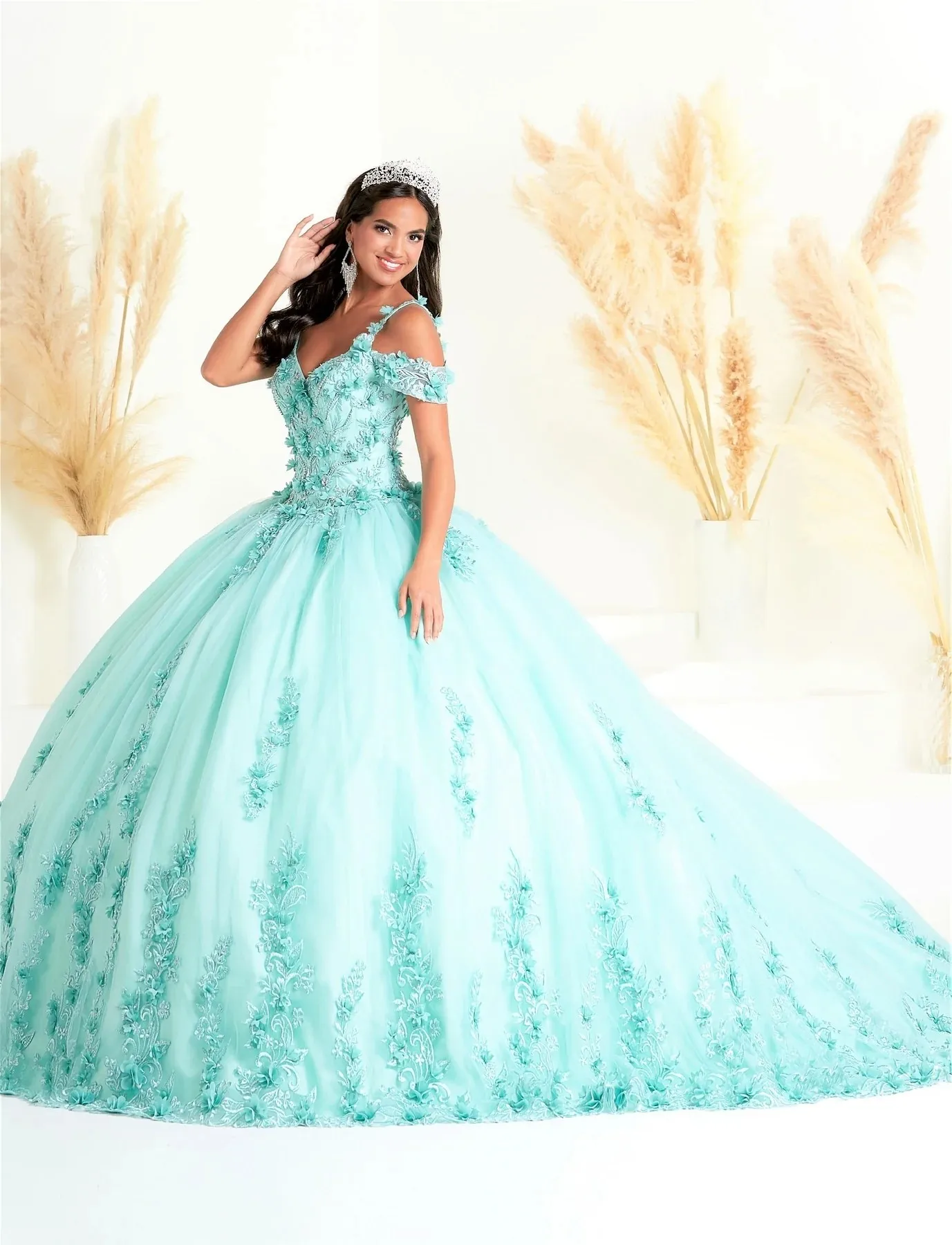 Turchese charo Quinceanera abiti Ball Gown Off The Shoulder Tulle Appliques Puffy Mexican Sweet 16 abiti 15 Anos