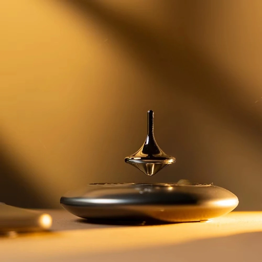 Totem Spinner Decompression Home Decor Office Showcase Movie Lovers Gifts Maglev Floating Spinner Top
